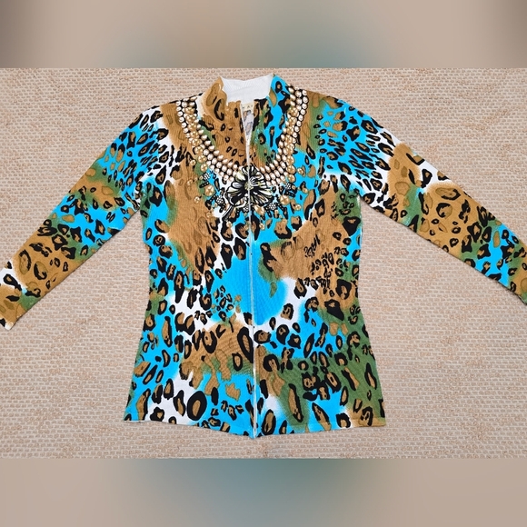 Kaily K Blouse animal print blouse size medium 3/4 sleeve - Picture 7 of 10